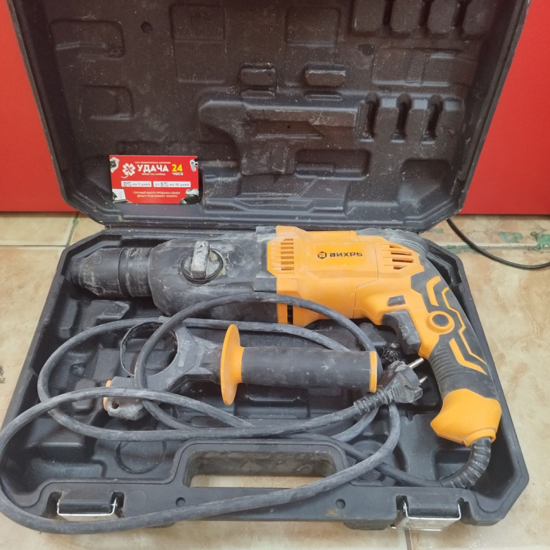 Вихрь п 5а 1000. Hilti dd100. Хилти dd100, комплектация. Перфоратор Торн п-26/800. Перфоратор сетевой Торн п-26/800.