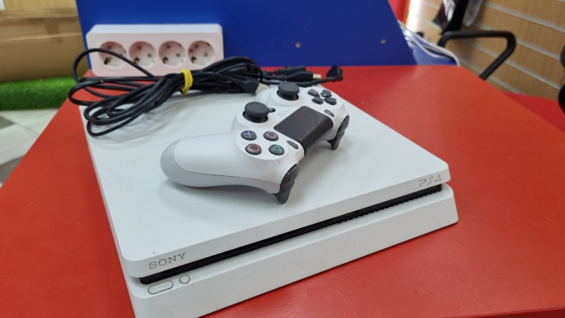 Игровая приставка Sony Ps 4 Slim
