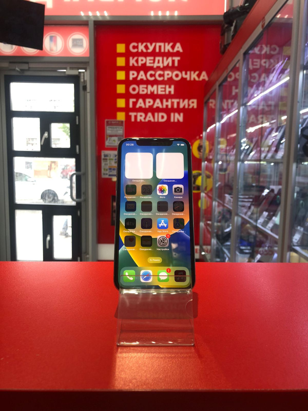 Мобильный телефон Apple iPhone X