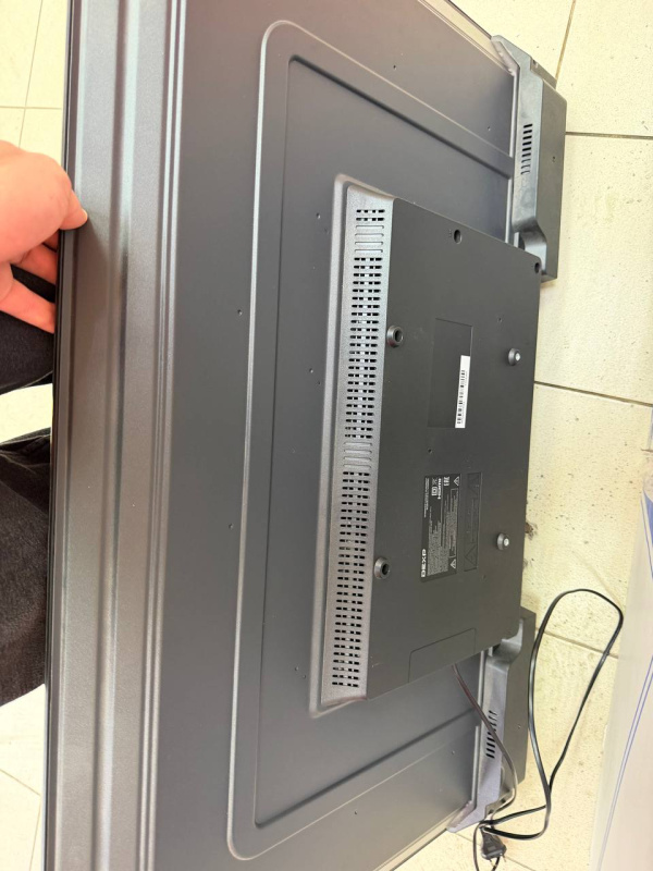 Телевизор DEXP F43H8050C