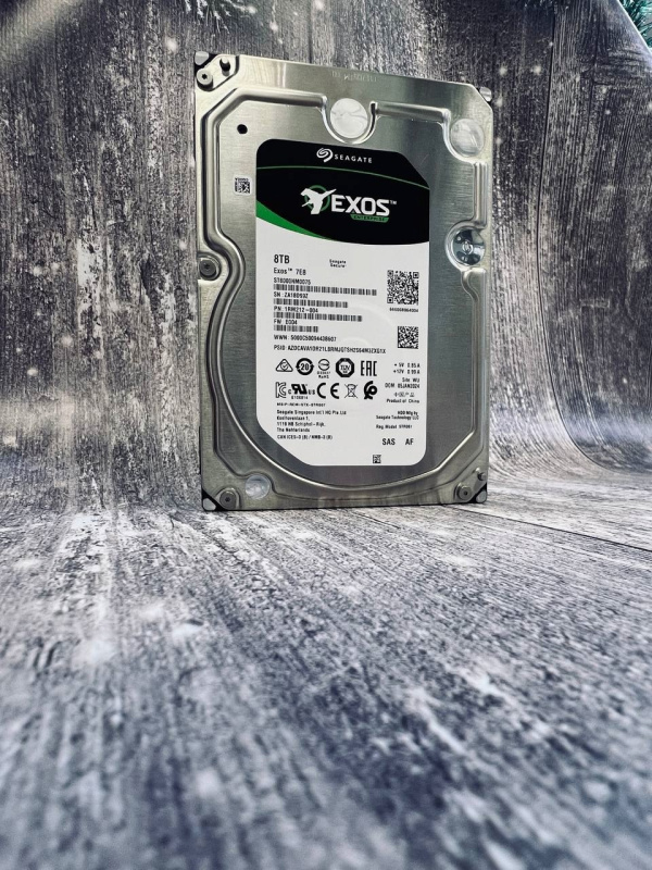 EXOS 8 ТБ  Seagate ST8000NM0075