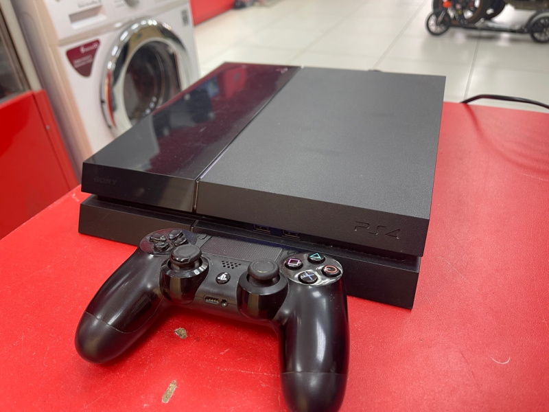 Игровая приставка Sony PS4 fat