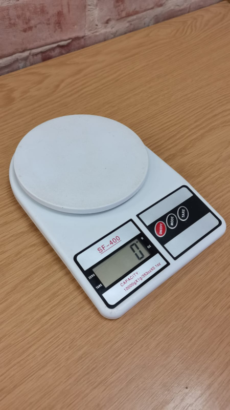 Весы  Кухонные SF-400