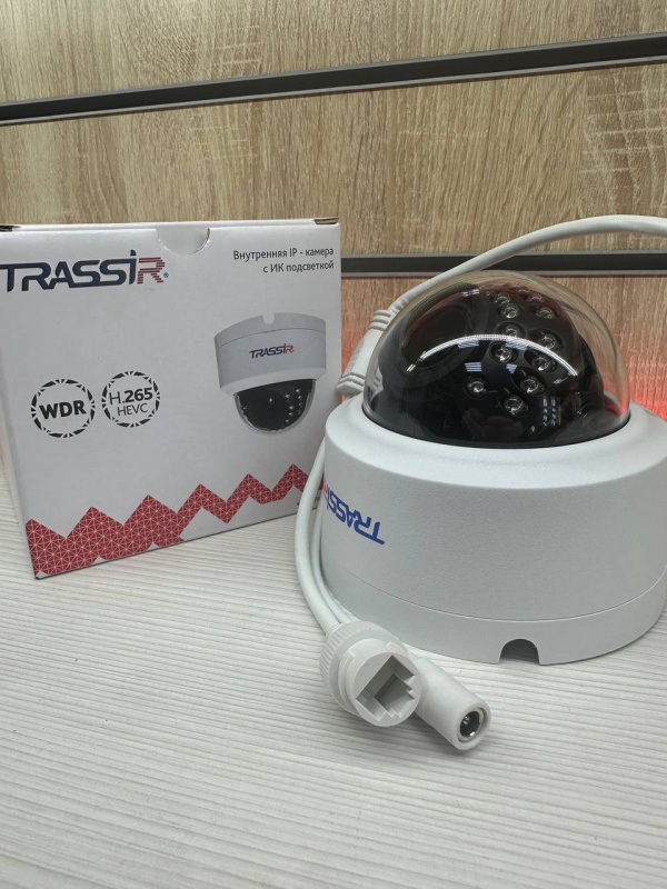 Камера видеонаблюдения   trassir