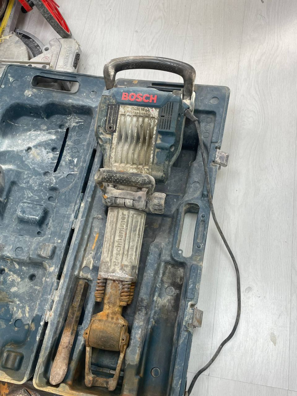 Отбойный молоток Bosch GSH 16