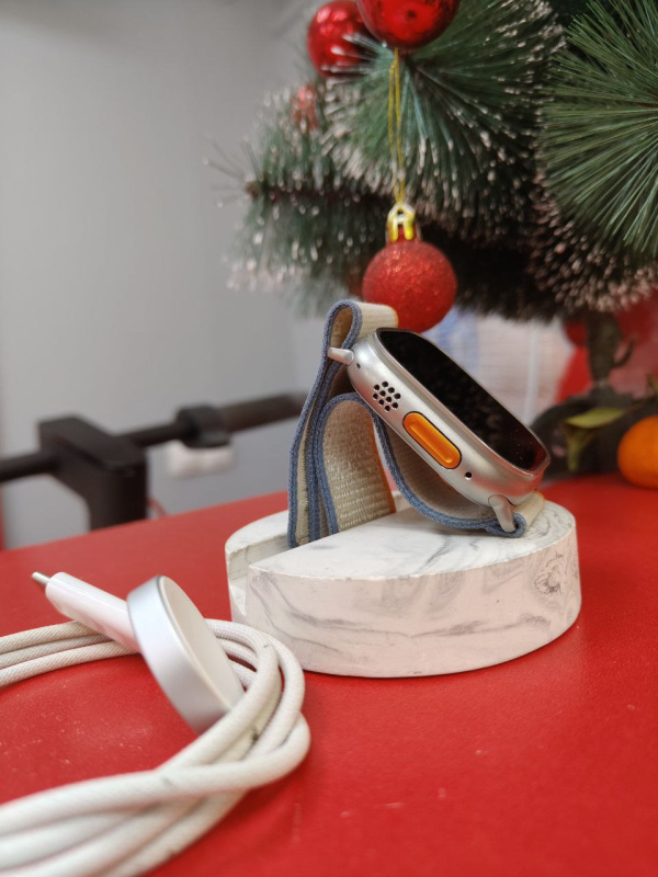 Часы наручные Apple Ultra 2