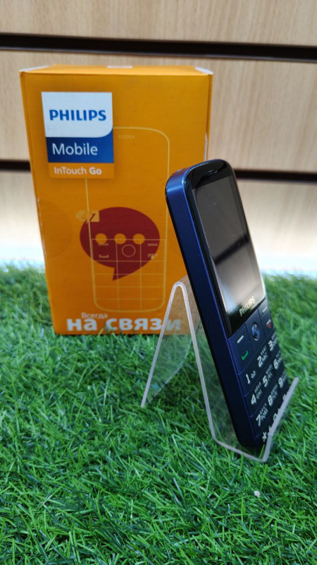 Мобильный телефон Philips Xenium E227