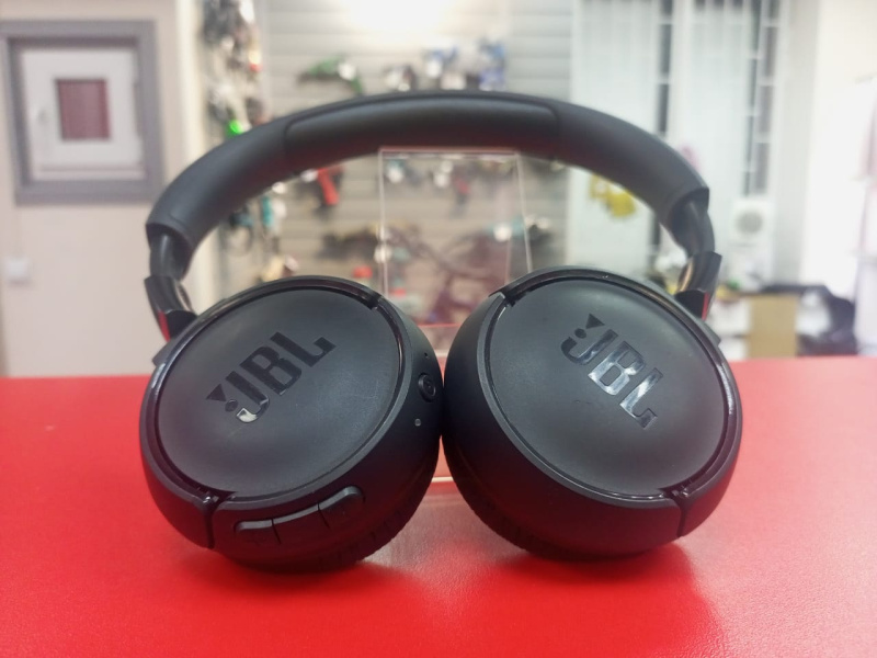 Наушники беспроводные JBL jbt520
