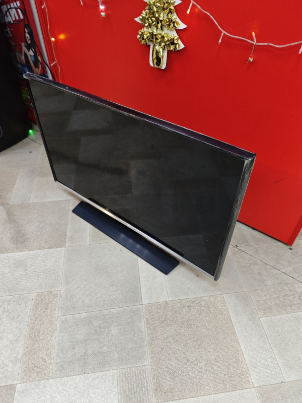 Телевизор Samsung T32E310EX