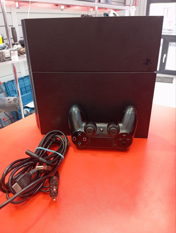 Игровая приставка PlayStation 4 Fat