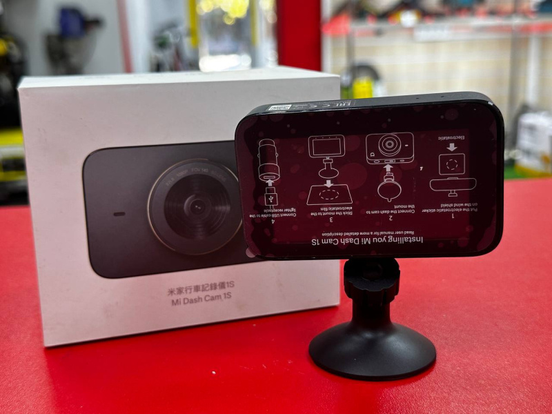 Видеорегистратор Xiaomi Mi Dash Cam 1S