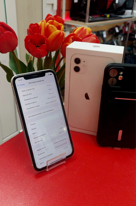 Мобильный телефон Apple iPhone 11