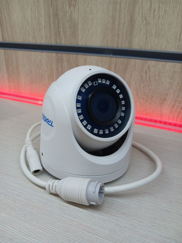 Камера видеонаблюдения   trassir tr-d2d2