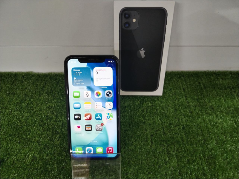 Мобильный телефон Apple iPhone 11