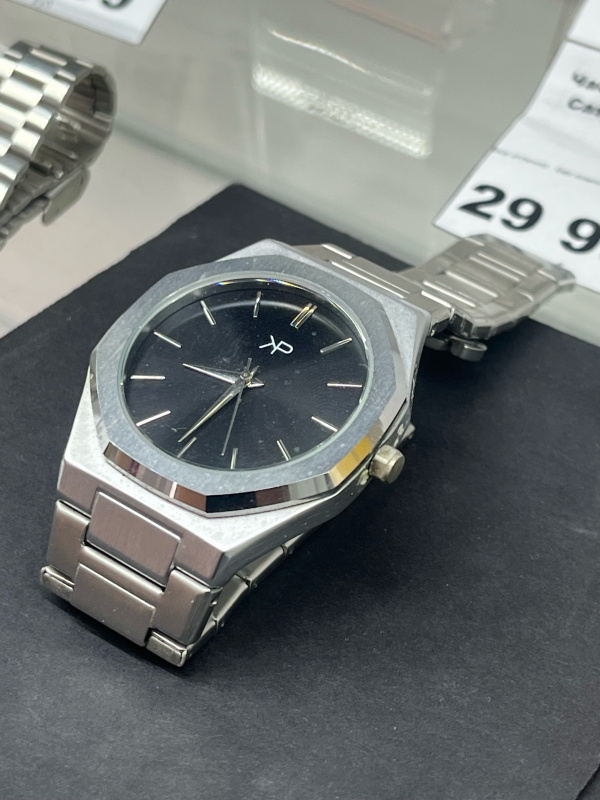 Часы наручные  KP 100m|330ft серебро