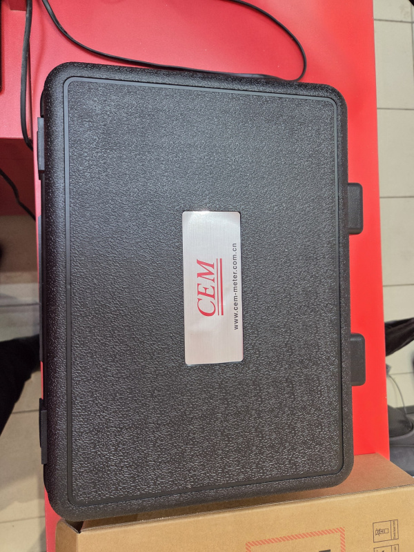 Видеокамера CEM BS-150