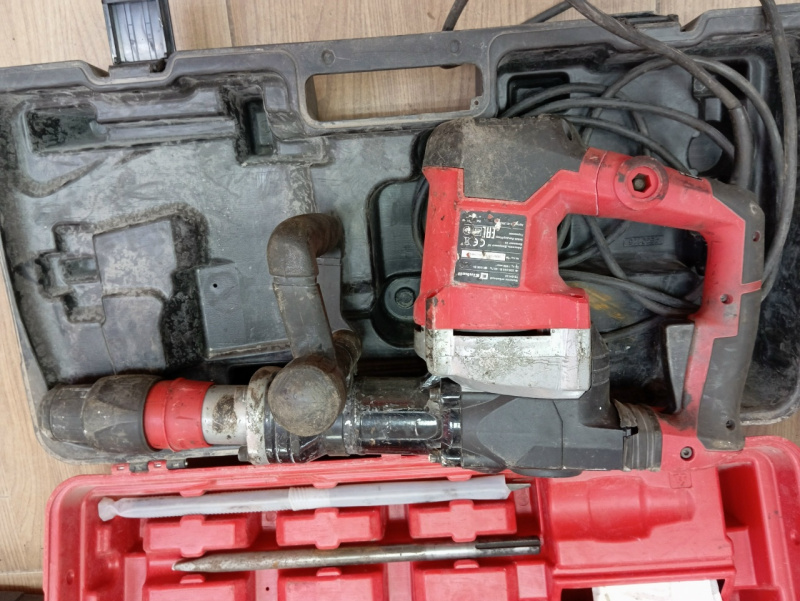 Отбойный молоток Einhell TE-DH 32