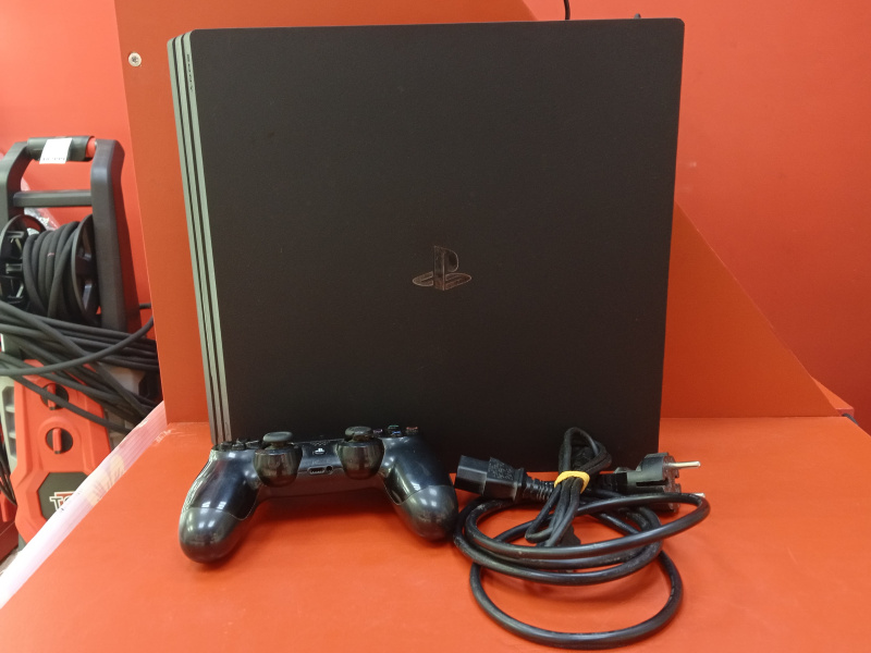 Игровая приставка Sony PlayStation 4 Pro