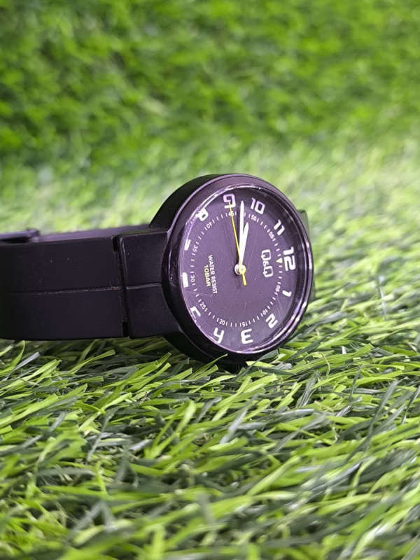 Часы наручные  Q*Q 10bar