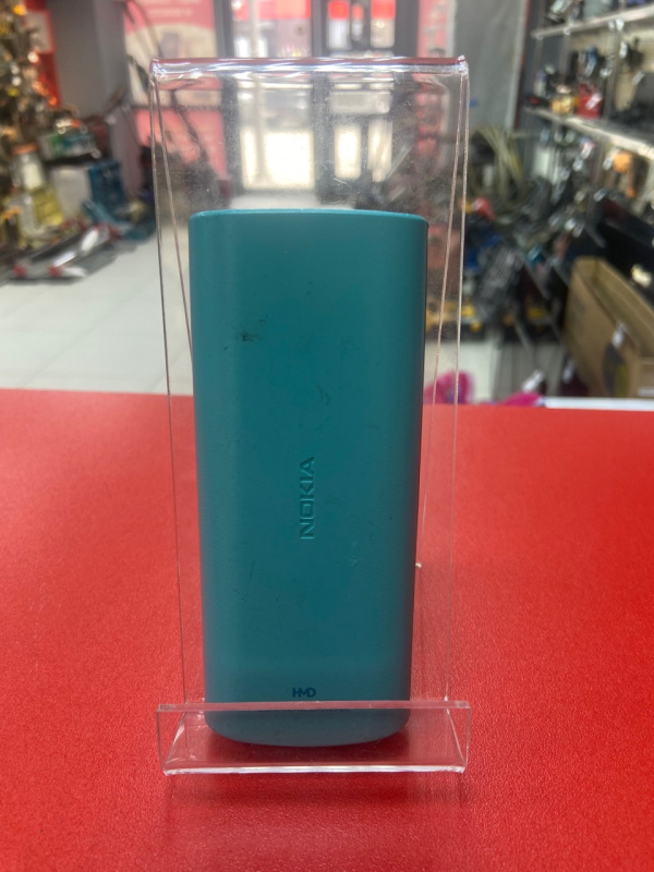 Мобильный телефон Nokia 220