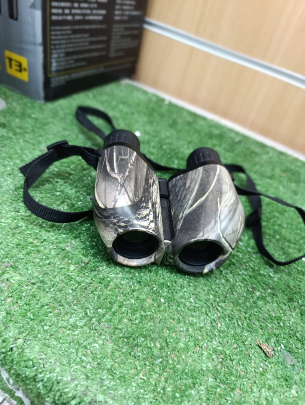 Бинокль  10,-*35