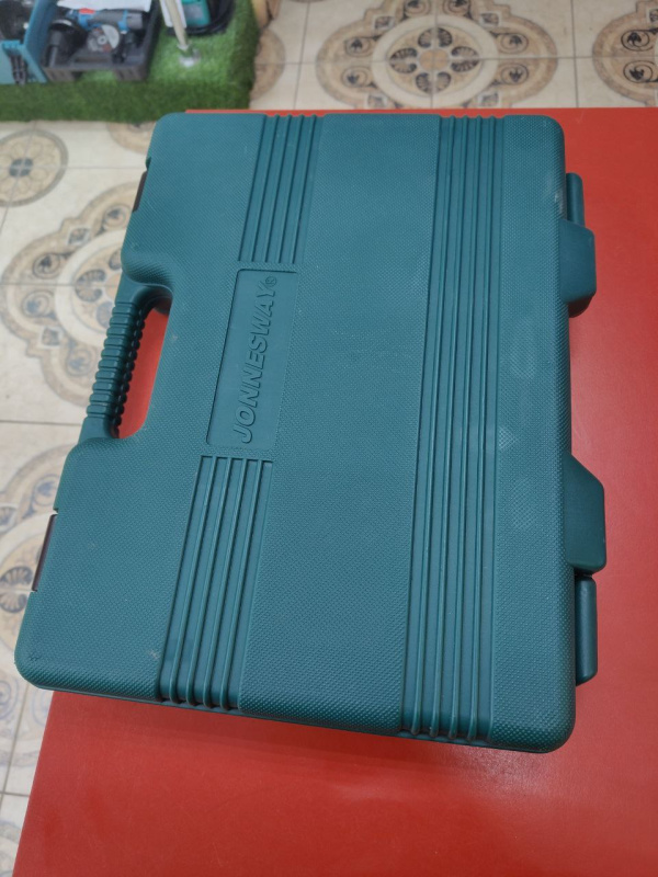 Набор инструментов Jonnesway 60 предметов