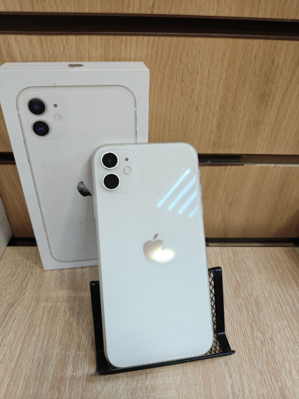 Мобильный телефон Apple iPhone 11