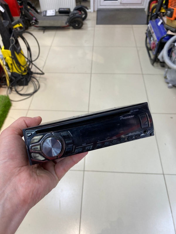 Автомагнитола Pioneer DEH-1600UBG