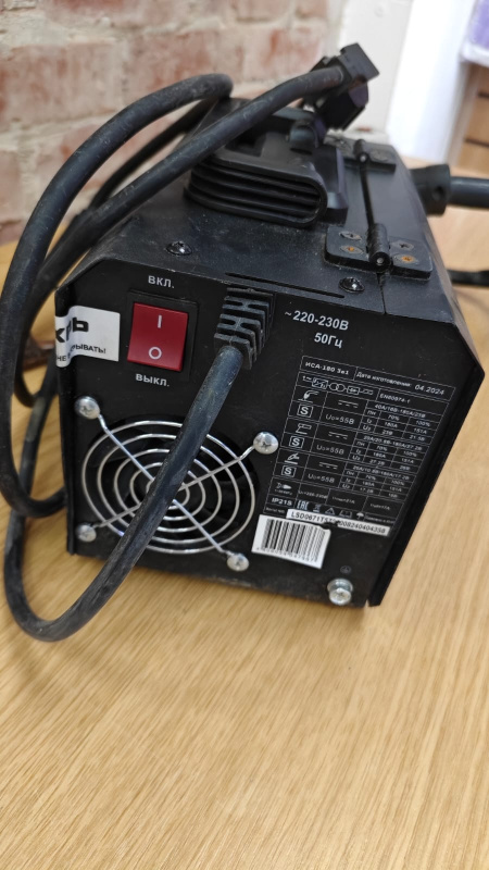 Инверторный полуавтомат (MIG-MAG) ВИХРЬ ИСА-180