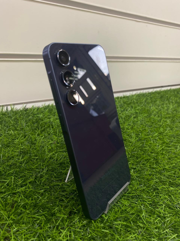 Мобильный телефон Samsung Galaxy A55 5G