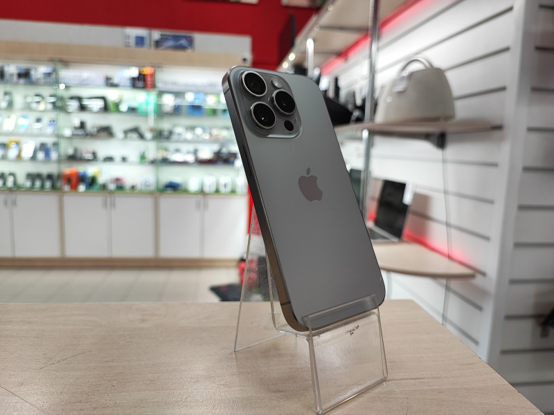 Мобильный телефон Apple iPhone 15 Pro