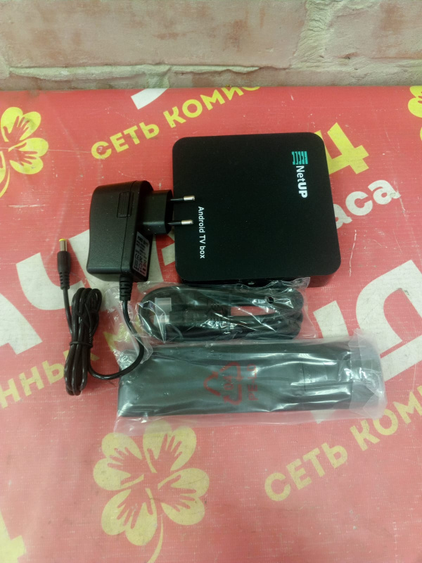 Смар Приставка  NetUP android tv box REV 3.1