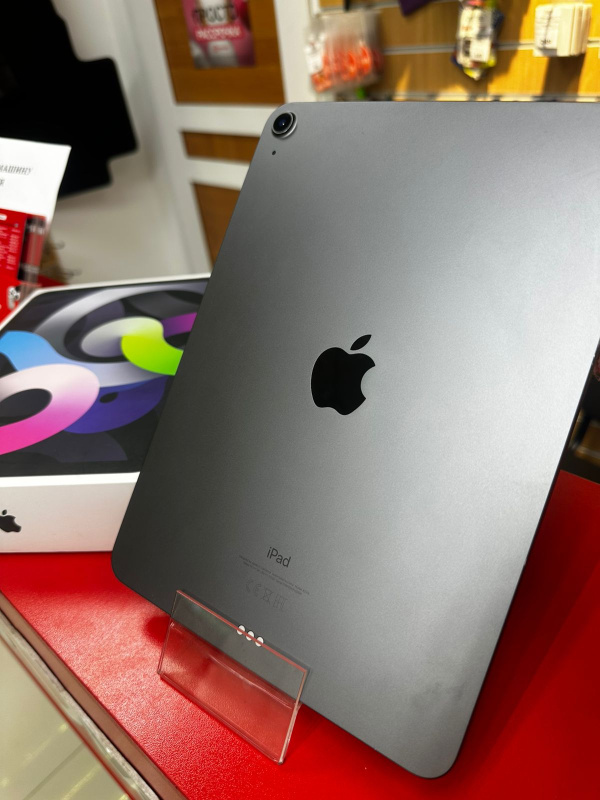 Планшет Apple iPad Air (4-го поколения) (2020)