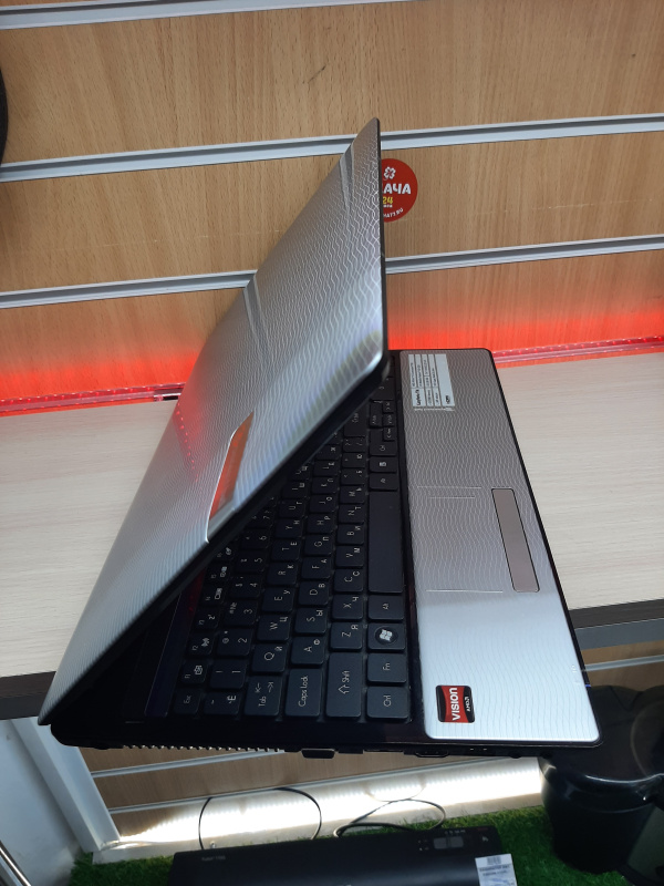 Packard bell new95 нет изображения