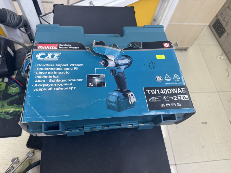Гайковерт Makita tw140d