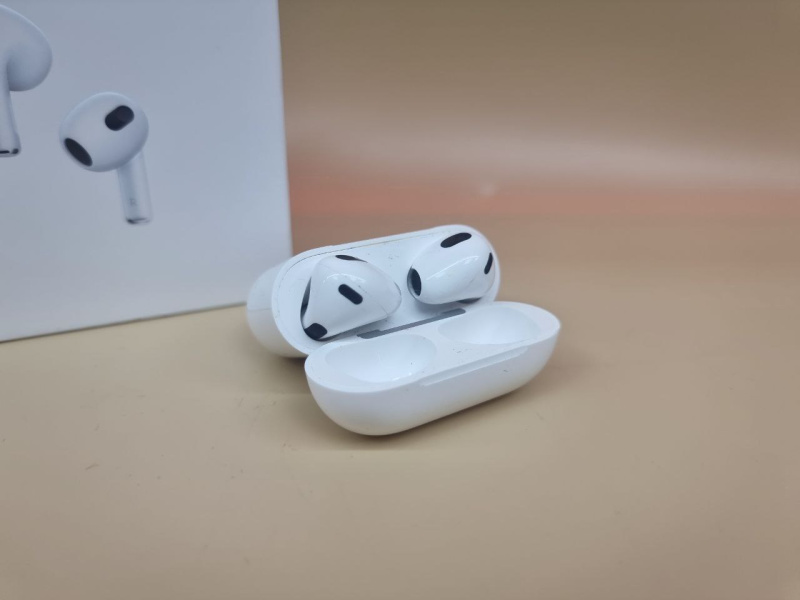 Наушники Apple airPods 3