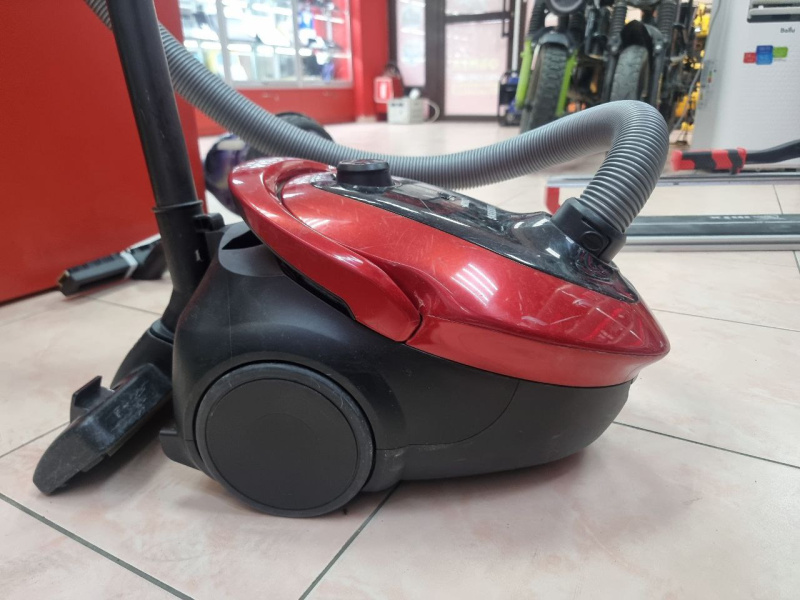 Пылесос Samsung 2000w