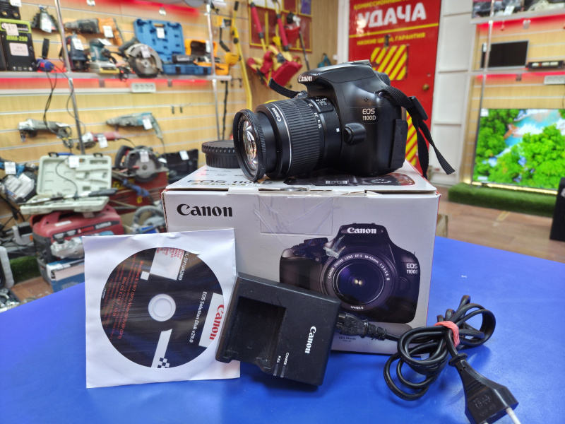 Фотоаппарат Canon EOS 1100D