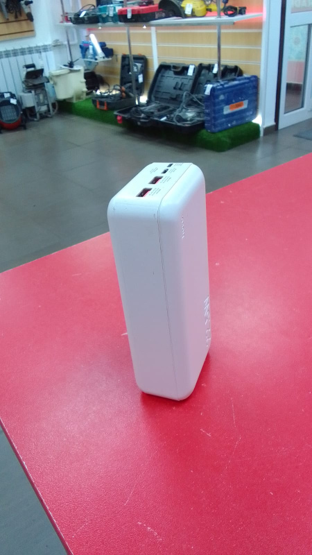 Внешний аккумулятор Hoco j101b