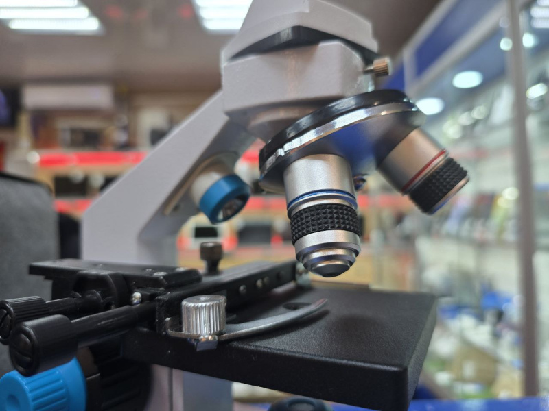 Тренажер HSL Микроскоп биологический 40x-2000x с подсветкой