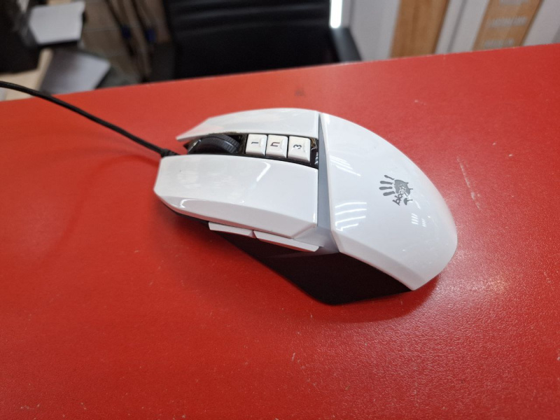 Устройства ввода мыш Bloody w60