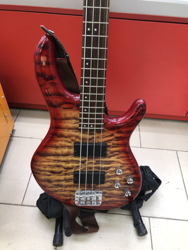 Басс гитара Cort action dlx