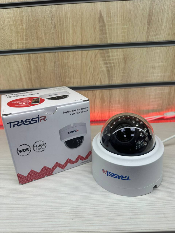 Камера видеонаблюдения   trassir