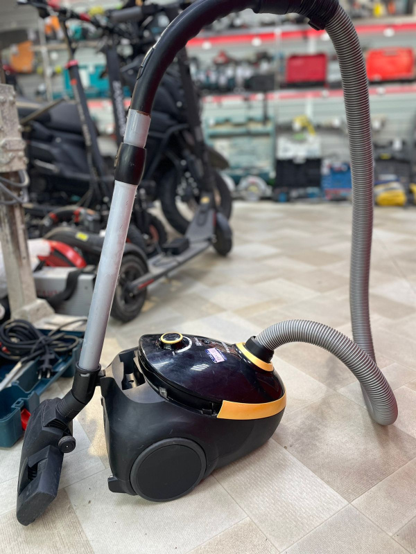 Пылесос Samsung 2100W