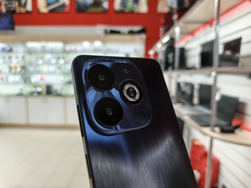 Мобильный телефон Infinix Smart 8 Pro