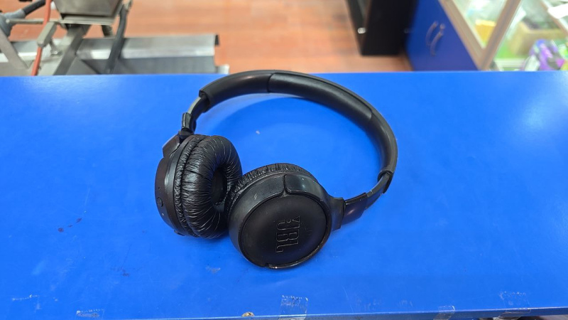 Наушники JBL TUNE 520 BT