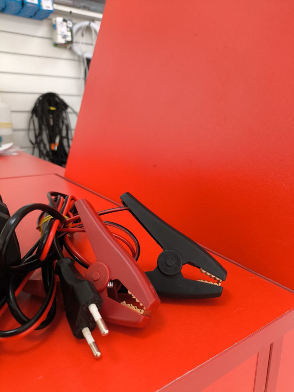 Авто аксессуар Пуско-зарядное устройство  Goodyear CH-6A