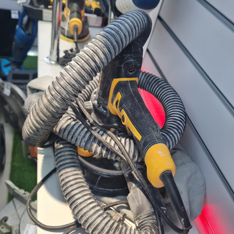 Эксцентриковая шлифмашина Deko DKG900