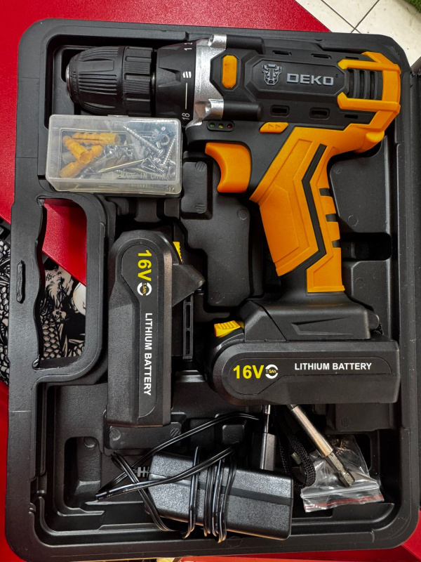 Шуруповерт Deko DKCD16FU-Li