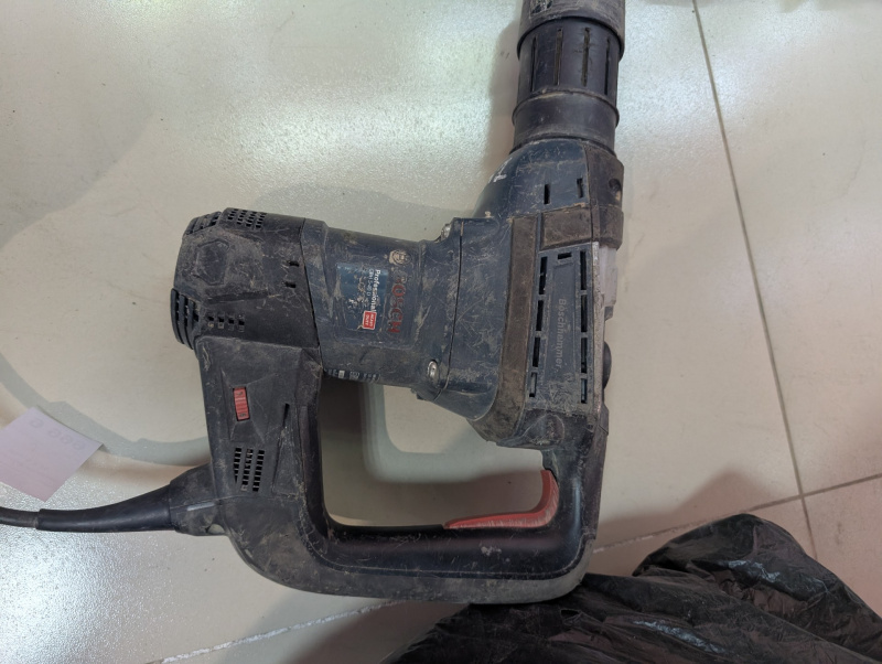 Отбойный молоток Bosch 5-40